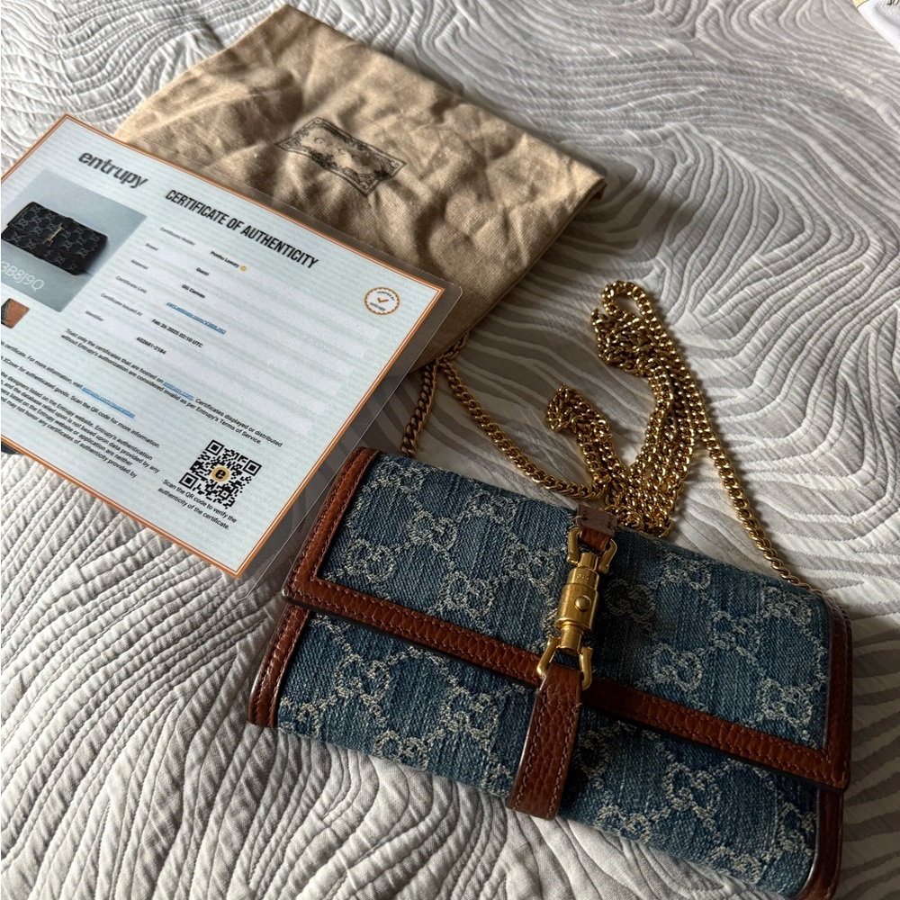 GUCCI DENIM Leather Crossbody on chain - Picture 2 of 6